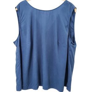 LOFT Plus Blue Shirred Back Sleeveless Shell/Cami